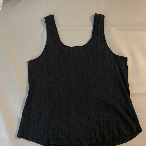 Maurice’s Tank - Picture 3 of 4